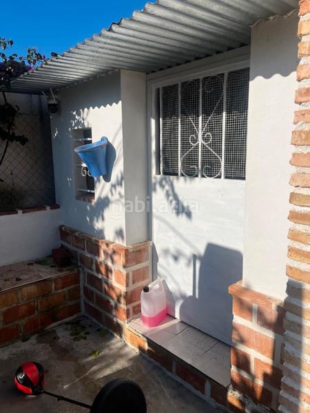 Foto 203b1e43-cd2a-4629-b12d-1e0c4e014893. Chalet  en venta en el moreal, la carlota en Carlota (La)