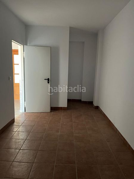 Foto e505f53c-64db-4ed1-9376-4fd54256c8f0. Casa a Carlota (La)