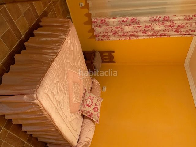 Foto ebe065bb-d652-4d7c-afe8-d31ad5364b0c. Xalet amb xemeneia aparcament piscina a Carlota (La)