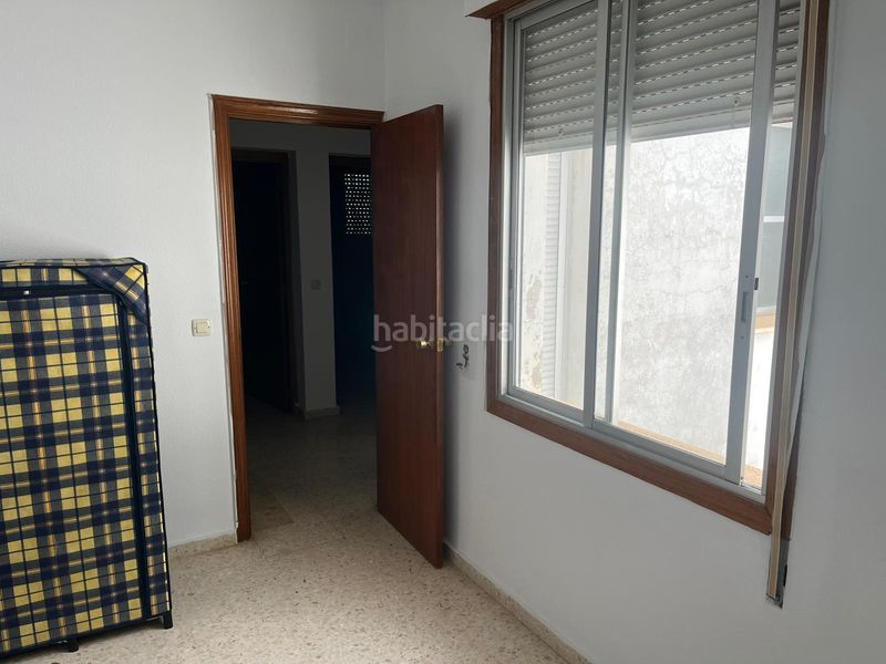 Foto fda63f18-622c-40df-bb3d-3a36cad15340. Casa amb aparcament a Carlota (La)