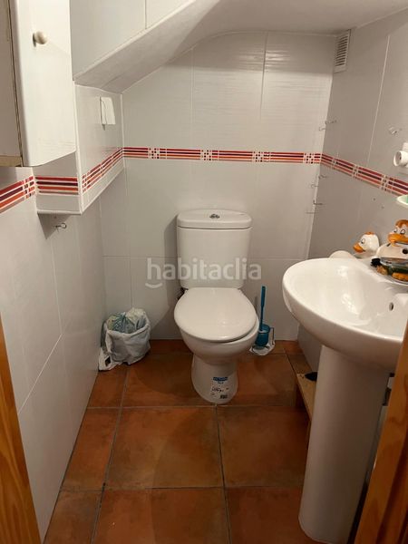 Foto e930b6ab-9b77-4e13-950d-978a3c3c94f4. Casa adossada amb aparcament a Victoria (La)