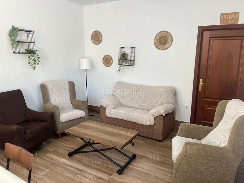Foto f6c324f8-9729-48ed-8bf6-a46063555d67. Xalet amb piscina a Carlota (La)