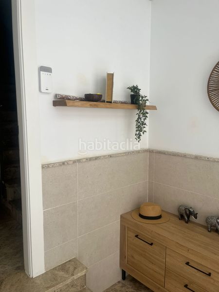 Foto d6eaca5a-985d-43b4-b0c0-57cb917c053d. Casa amb xemeneia piscina a Carlota (La)