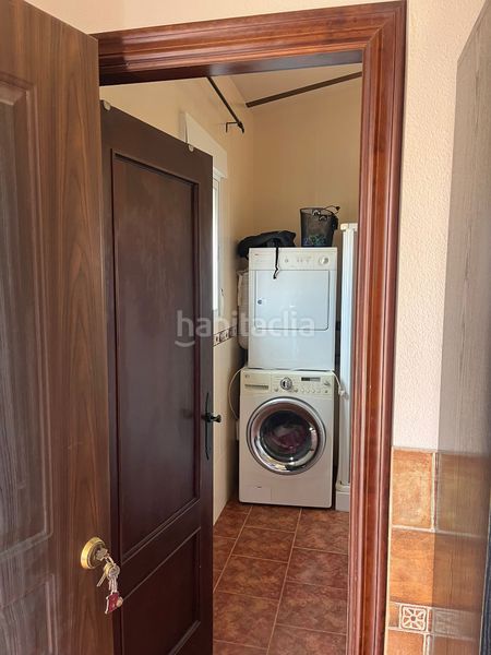Foto 4b8581e0-3f3f-4043-a433-23c69784b495. Xalet amb xemeneia piscina a Carlota (La)