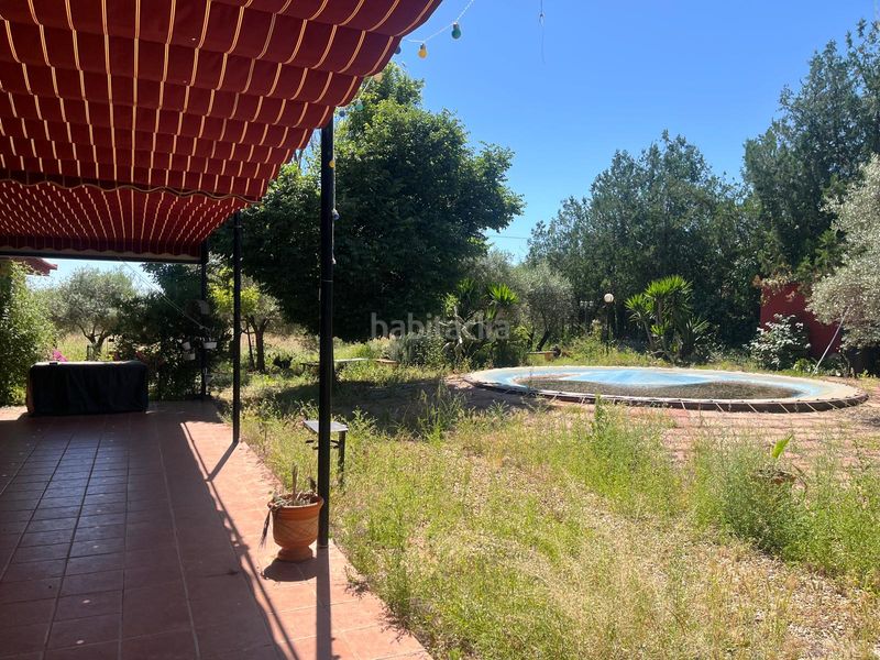 Foto 52a33652-1e77-4a98-bd17-1f6fdf4fecdb. Xalet amb xemeneia aparcament piscina a Carlota (La)
