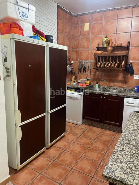 Foto c347ef51-1bb2-4473-b000-e85cbe723bfc. Xalet amb xemeneia aparcament piscina a Carlota (La)
