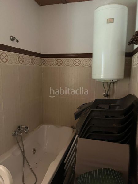 Foto cce70c76-c0d3-4505-9d4d-e26181b85cba. Xalet amb xemeneia aparcament piscina a Carlota (La)