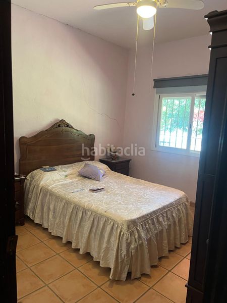 Foto dc68dbea-ca20-4d14-9b87-8cb65c2a4a11. Xalet amb xemeneia aparcament piscina a Carlota (La)
