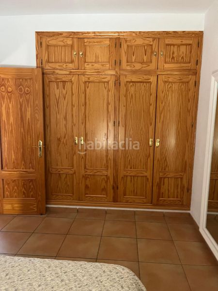 Foto 95c57a58-3e83-4735-bed7-30cb1c8514f8. Casa adossada amb calefacció aparcament a Victoria (La)