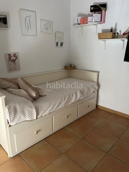 Foto b13fbb43-39e7-46d8-889f-c2875df4eae6. Casa adossada amb calefacció aparcament a Victoria (La)