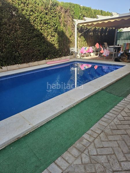 Foto 208bfe07-c945-4e37-90de-e6a78c52b7eb. Xalet amb xemeneia calefacció aparcament piscina a Carlota (La)