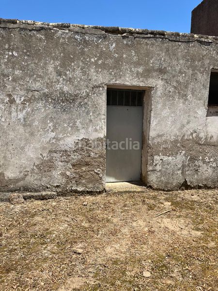 Foto 6541bf34-6c66-4a0d-b8bc-e0b3ec436db0. Casa adossada a Carlota (La)