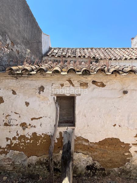 Foto e27194fd-6805-4294-aa61-f358450eeb98. Casa adossada a Carlota (La)