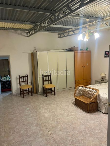Foto f5ddca78-d742-4155-8715-f1f5ebbf846b. Casa adossada amb aparcament a Carlota (La)