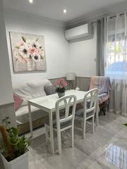 Flat in Carlota (La). Piso en venta en la carlota