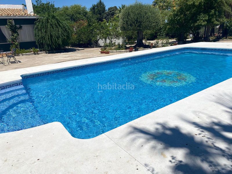 Foto ca5384b4-e2b3-4914-8ba5-dacf9e43ec51. Xalet amb xemeneia aparcament piscina a Carlota (La)