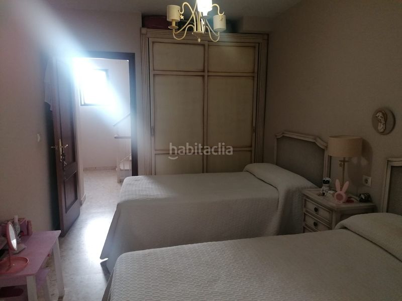 Foto 19b02852-ad3e-40fc-93f4-d9e4f184d5cc. Casa adossada a Carlota (La)