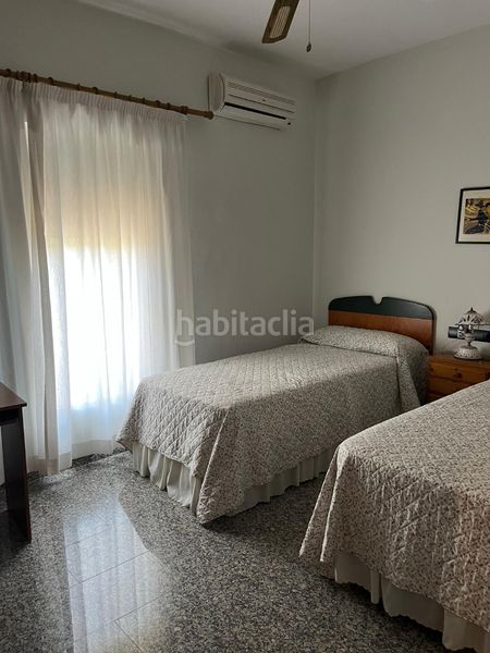 Foto a6daa7e1-6637-4b3d-b9cf-34b2b6102ad9. Xalet amb xemeneia aparcament piscina a Carlota (La)