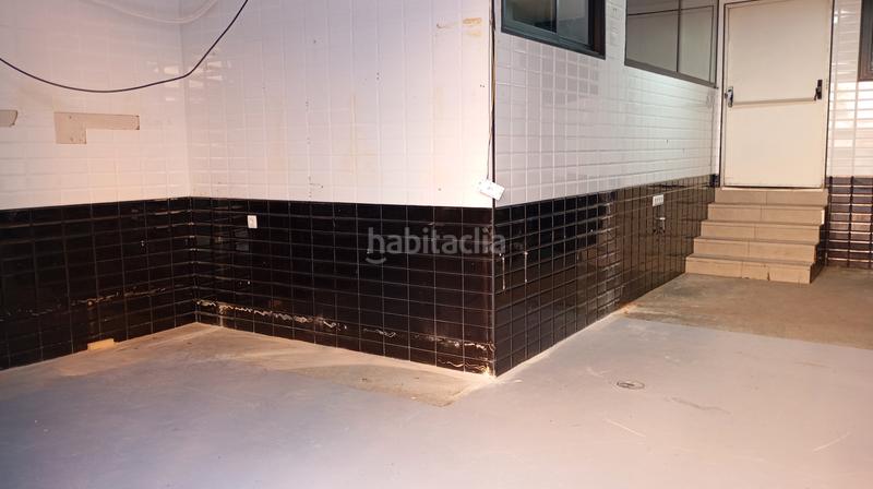 Foto 02bb572f-b7f4-467b-8c7f-da87b50aeb76. Lloguer local comercial a calle las gardenias 39 a Alcorcón