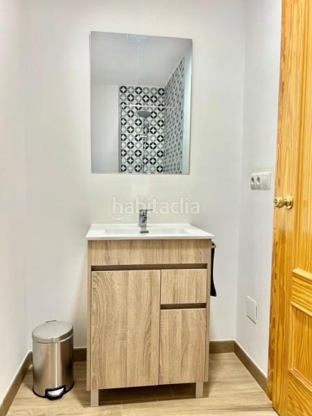 Foto 1882778c-5b71-4e79-9145-92ecf7e4f93c. Piso en calle francisco de sarriá 4 piso en venta en la unión , en Málaga