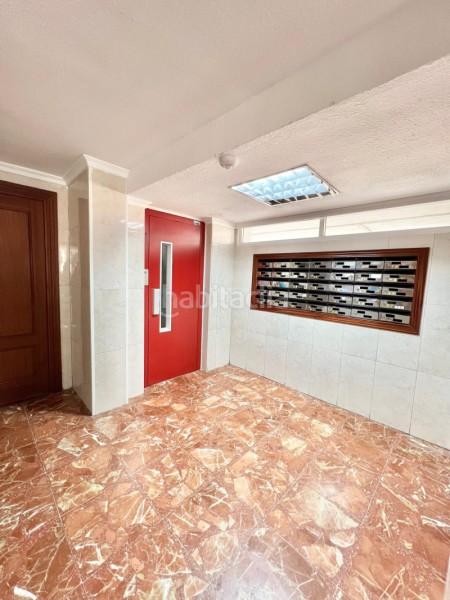 Foto 2dd22e32-38f4-458b-8e7b-029ea0e9918f. Piso en calle francisco de sarriá 4 piso en venta en la unión , en Málaga
