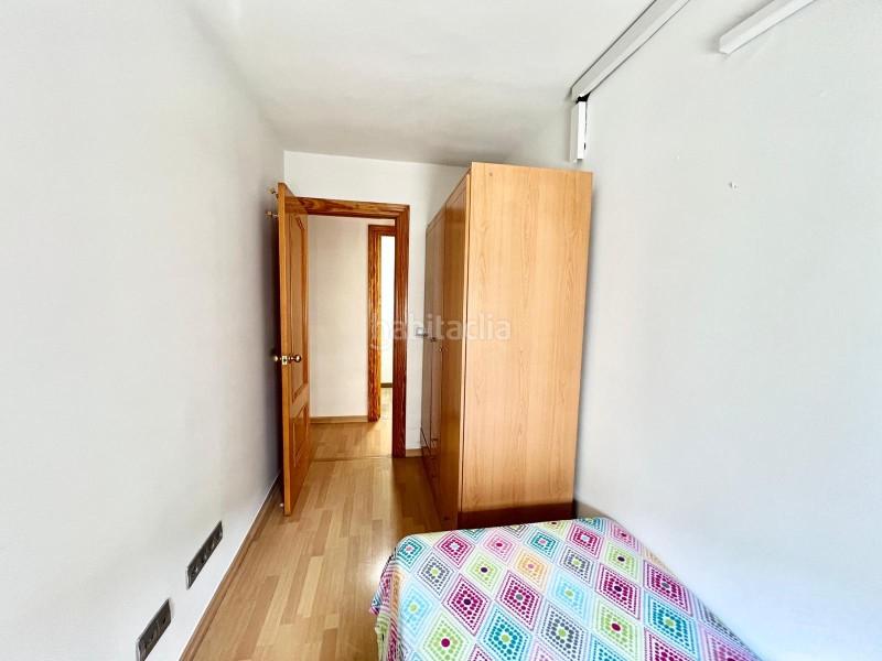 Foto 6c4fb913-cd6b-4c6d-b1ba-9535529fe22e. Piso en calle francisco de sarriá 4 piso en venta en la unión , en Málaga