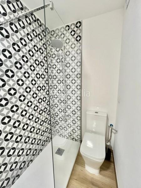 Foto 7a11a825-4cfc-432e-9249-f85935551bb2. Piso en calle francisco de sarriá 4 piso en venta en la unión , en Málaga
