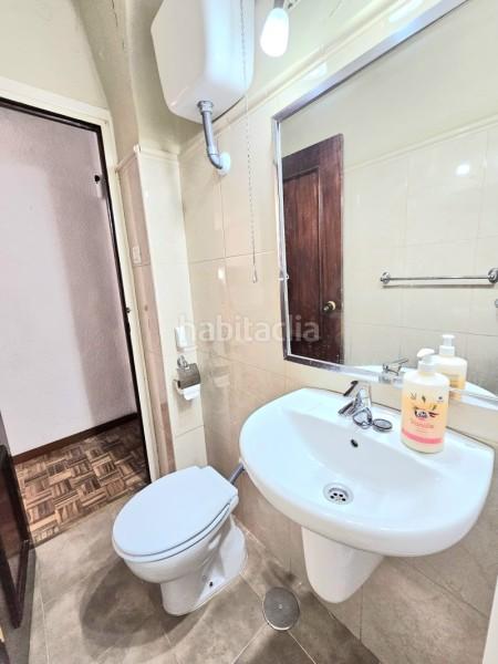 Foto 2213912f-1a9e-46ce-8d3b-0aec500fa794. Piso en calle rodríguez cansino 2 piso en venta en la victoria , en Málaga
