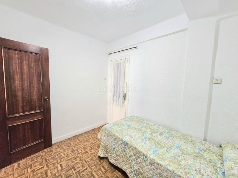 Foto 89a20584-1c24-46c4-a993-b252bdae5a15. Piso en calle rodríguez cansino 2 piso en venta en la victoria , en Málaga
