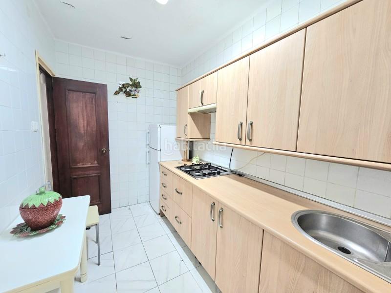 Foto 93f8e8f2-05cf-4578-9d58-c5798a50babd. Piso en calle rodríguez cansino 2 piso en venta en la victoria , en Málaga