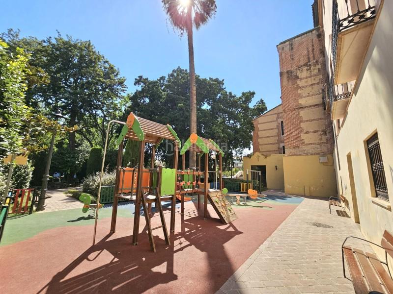 Foto a9b23144-c027-4b93-bd7c-ed1cefb0ba69. Piso en calle rodríguez cansino 2 piso en venta en la victoria , en Málaga