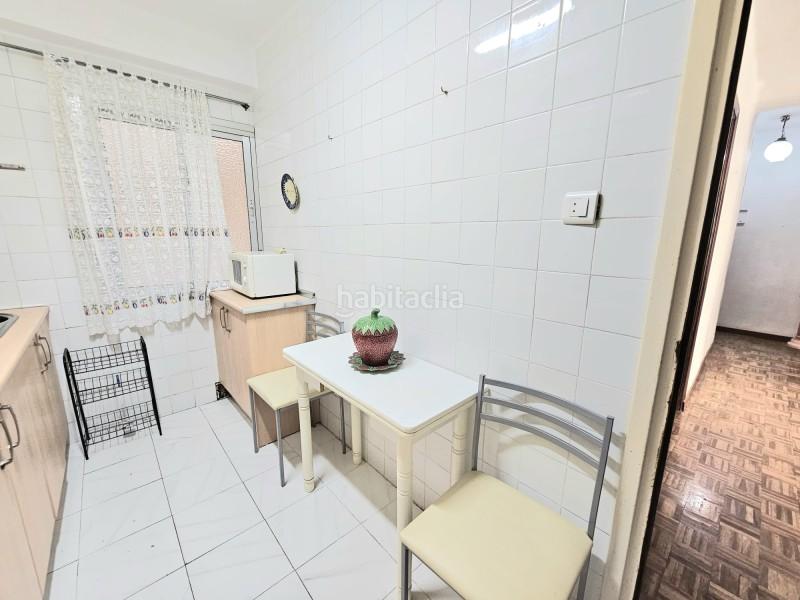 Foto ed365ad3-8d97-4031-96fa-76f044ecdc24. Piso en calle rodríguez cansino 2 piso en venta en la victoria , en Málaga