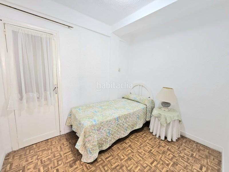 Foto fe62911f-3476-470a-b3d5-8c27895ae42b. Piso en calle rodríguez cansino 2 piso en venta en la victoria , en Málaga
