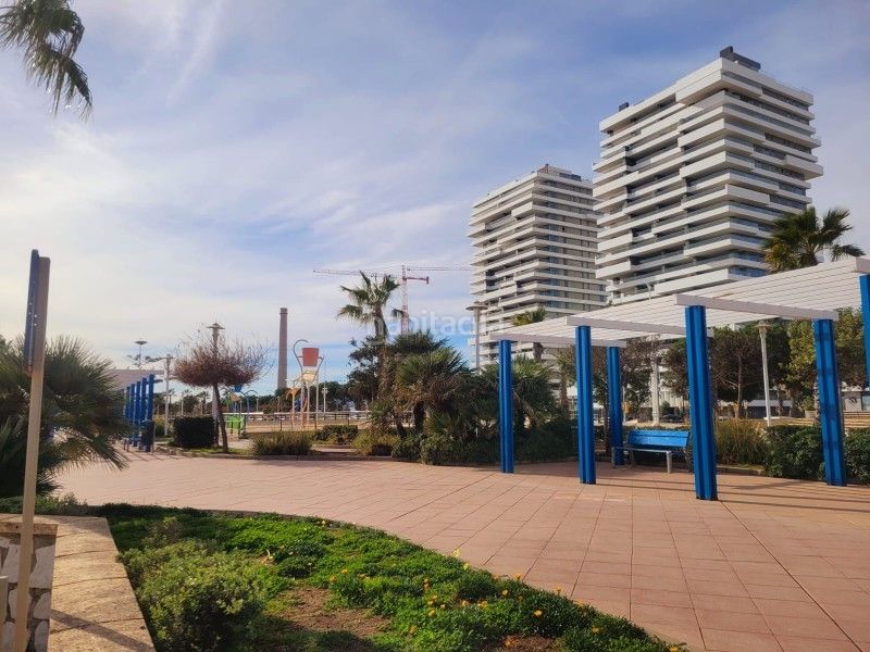 Foto 0e87eb43-cc72-45f7-9760-1b0edb203c3b. Pis a calle la unión mercantil 31 a Martín Carpena - Torre del Río Málaga