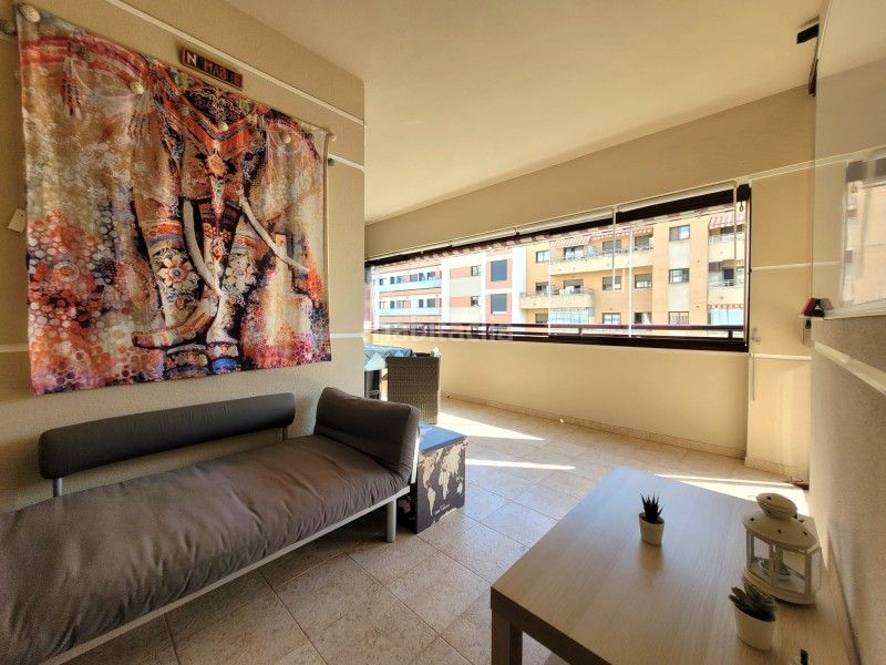 Foto bb7081ee-e416-46e1-9eda-a77d6f60d377. Pis a calle la unión mercantil 31 a Martín Carpena - Torre del Río Málaga