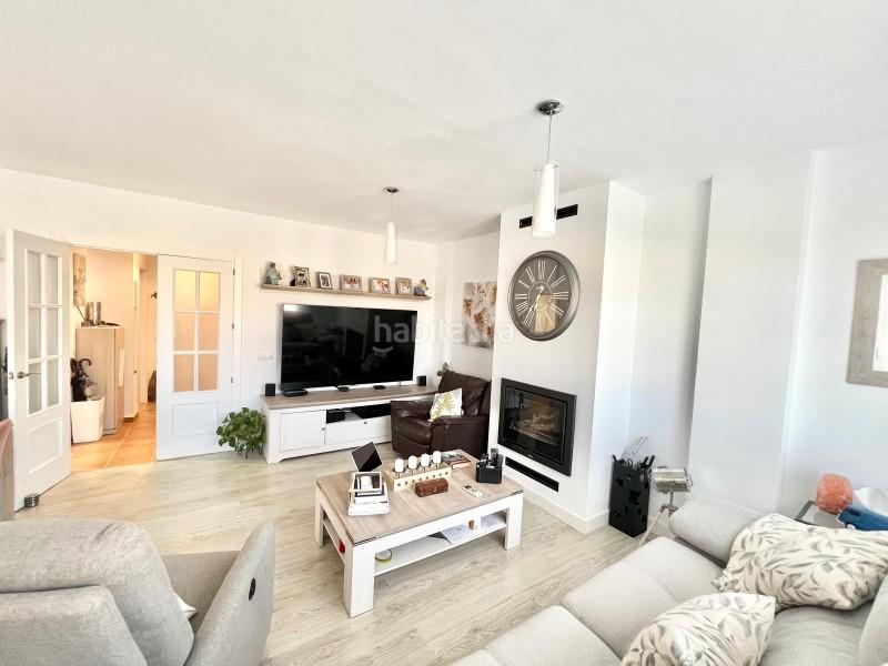 Foto 485523b5-5fb6-43d1-9990-908385a60398. Casa adossada a calle estados unidos 100 a Añoreta Golf - Paraíso del Sol Rincón de la Victoria