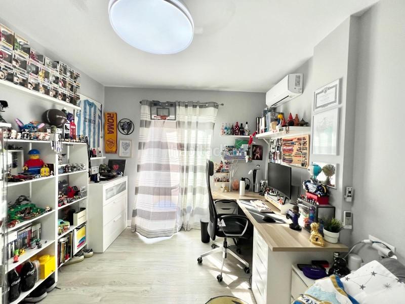 Foto b4b7759a-720b-47ce-ad05-295d5da64b15. Casa adossada a calle estados unidos 100 a Añoreta Golf - Paraíso del Sol Rincón de la Victoria