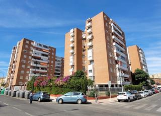 Appartement à Calle corregidor josé viciana 10. Piso en venta en entre carranque y portada alta málaga, málaga