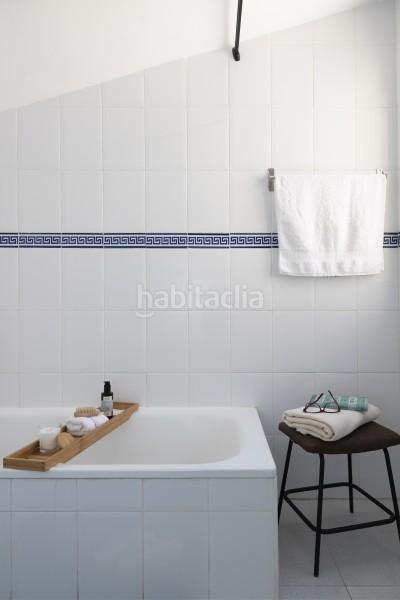 Foto c9abc41d-4951-4060-b4c3-6e672f423e1a. Dúplex a calle perdices a Torreblanca del Sol Fuengirola