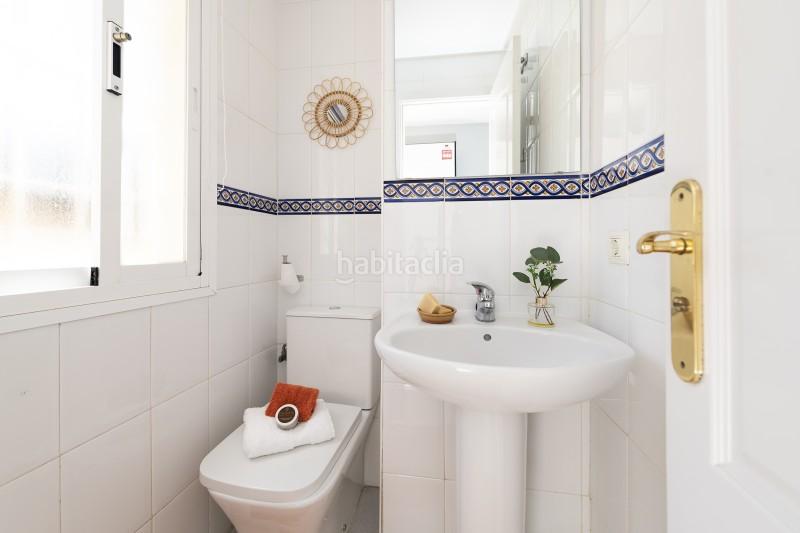 Foto f3d1cb31-5134-4eea-b000-f133622fe6d3. Dúplex a calle perdices a Torreblanca del Sol Fuengirola