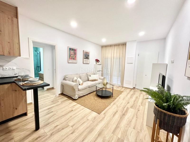 Foto a2981378-a08e-432f-a833-5c8505385532. Planta baixa a calle Loma de los Riscos 35 a Loma de los Riscos Torremolinos