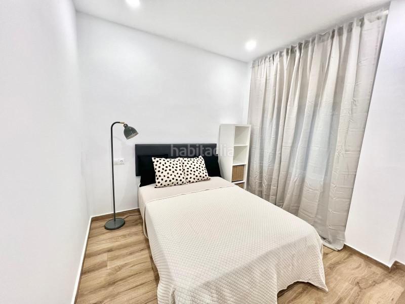 Foto bf9f3d0f-d81a-4300-a2df-7ea9dd372a7f. Planta baixa a calle Loma de los Riscos 35 a Loma de los Riscos Torremolinos