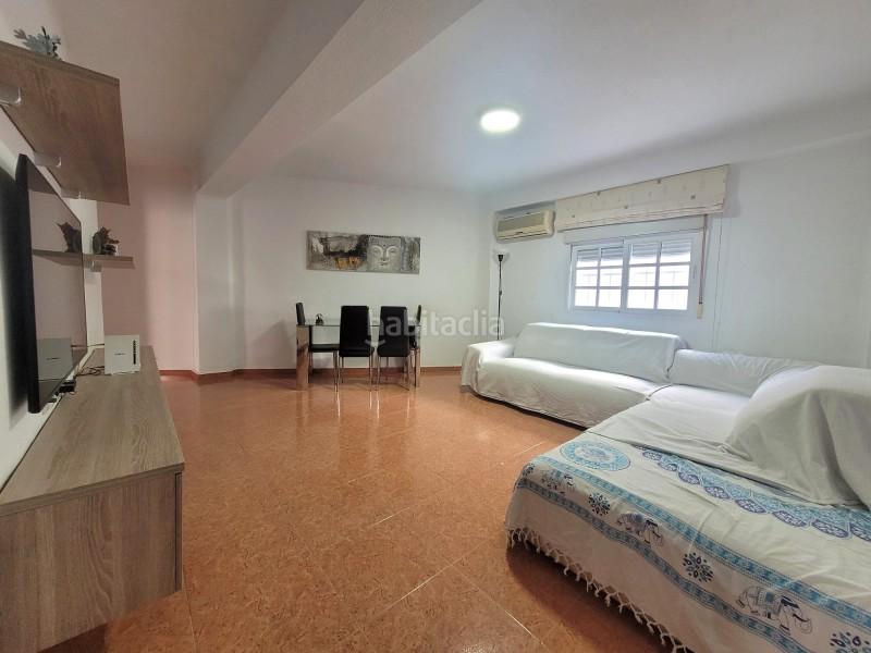 Foto a94457da-e81d-4e6e-b13e-257248bcd106. Appartamento in calle venegas 5 in Suárez Málaga