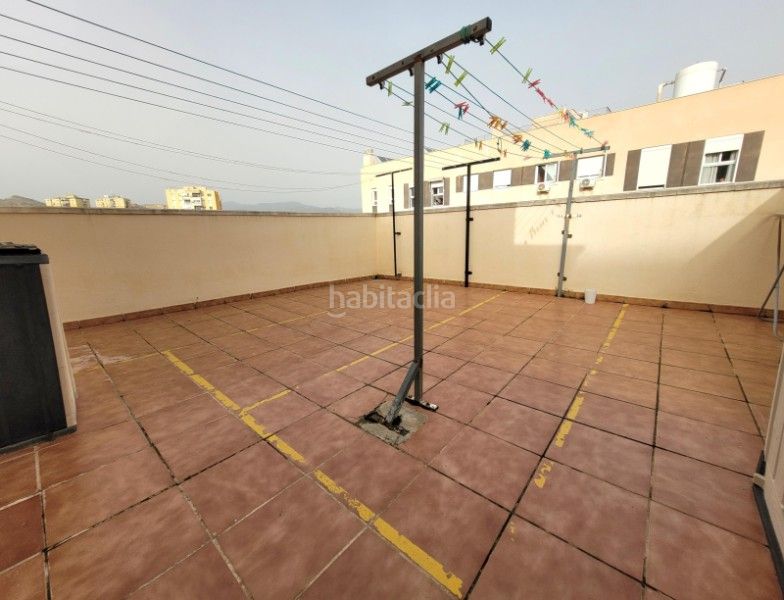 Foto 08aaf918-eb2f-48dd-9095-bf9a6049adc2. Pis a calle mochingo 10 a La Florida - Parque Norte Málaga