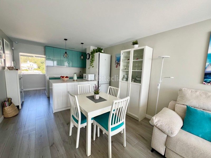 Foto 01c57582-6871-49ee-8bfc-bfa575dbe9b3. Appartement dans paseo bellavista 5 dans Torremuelle Benalmádena