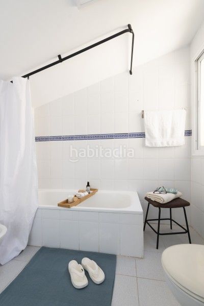 Foto 5fa9edae-27f0-4ec9-b4d4-ca7bd403cb7d. Dúplex a calle perdices 4 a Torreblanca del Sol Fuengirola