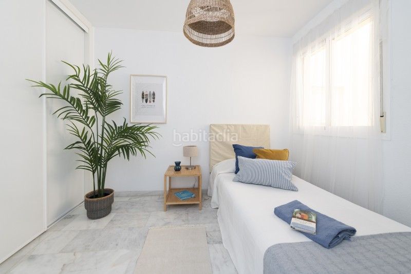 Foto d32120dd-2bff-42f8-913d-df5143920f8d. Dúplex a calle perdices 4 a Torreblanca del Sol Fuengirola