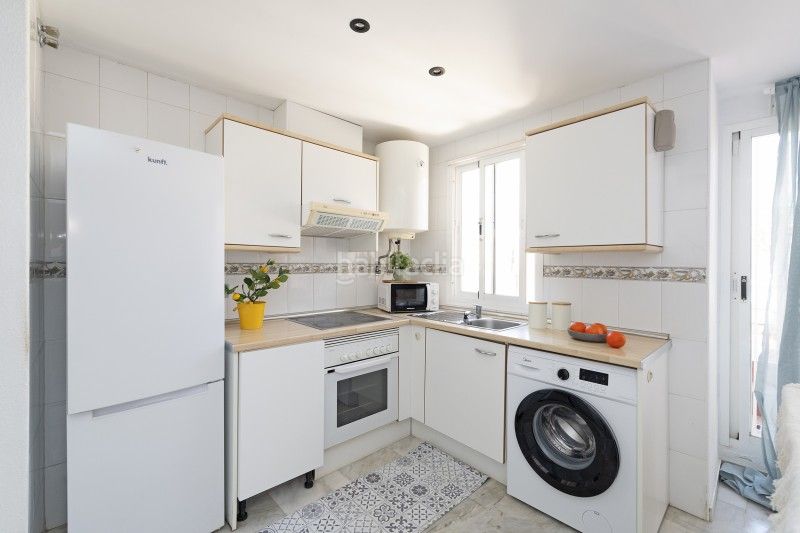 Foto d3c6df84-429d-4f34-bca8-e401ec52fbdf. Dúplex a calle perdices 4 a Torreblanca del Sol Fuengirola