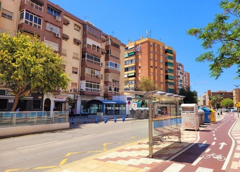 Foto 9ccc9571-020a-453a-a225-0fdb1b9aefe3. Pis a pasaje mirageraneos 2 a Parque Victoria Eugenia Málaga