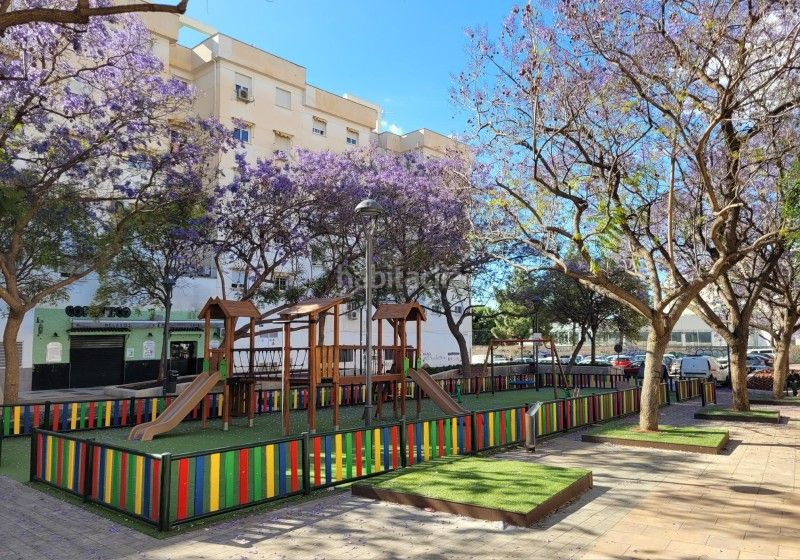 Foto 67a7a505-c408-472b-a160-49ea6a342dd0. Dúplex a calle enrique de egas 12 a Suárez Málaga